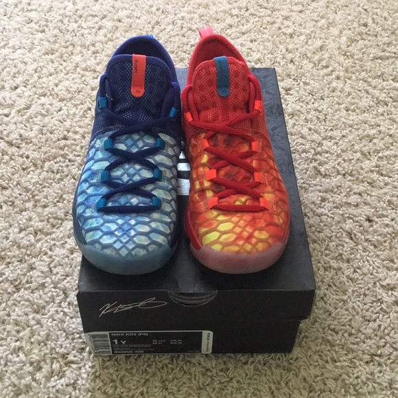 Nike Other - Pre-Owned Nike Boys - KD’s size 1y